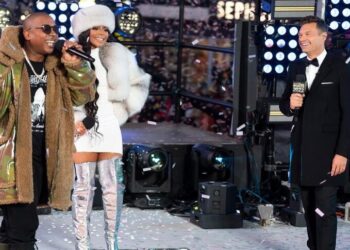 Ryan Seacrest still king of New Year’s Eve television