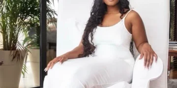 The Key To Flawless Makeup: 7 Tips To For The Perfect Base