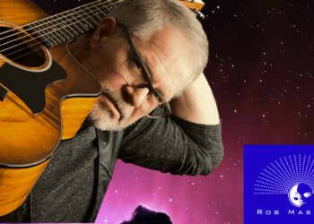 MUSIC REVIEW VOLUMES UP: TALENTED MUSICIAN ROB MASSARD PERFORMS ‘STARS TO YOUR MOON’ LIVE!