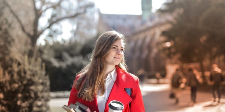 4 Strategic Tips for Choosing the Right University for You