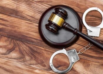 How to Pick a Criminal Defense Attorney: Everything You Need to Know