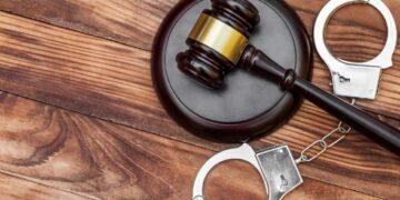 How to Pick a Criminal Defense Attorney: Everything You Need to Know