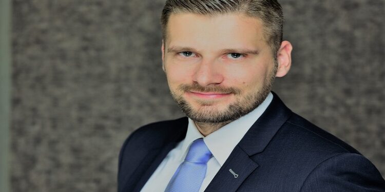 New Book Unveils the Secrets Behind B2B Growth Marketing, Aiding Solo Digital Marketers in Navigating The Complex Landscape