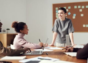 resident manager jobs