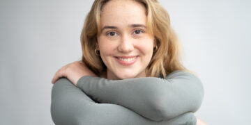 Claire Dewar Chats From Stage To Screen In Hollywood