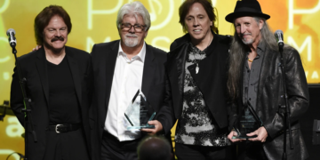 Soulful singer Michael McDonald looks back in his new memoir, ‘What a Fool Believes’