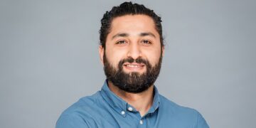 Meet Aboromioo: A Programmer and Technical Content Creator from Germany