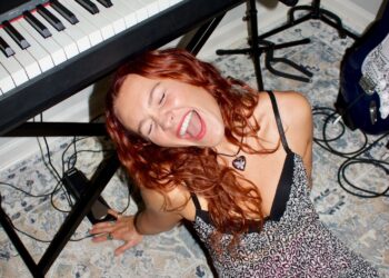 Inside Lilly Hartle’s Fun, Fearless Debut EP ‘Lovesick Logic’